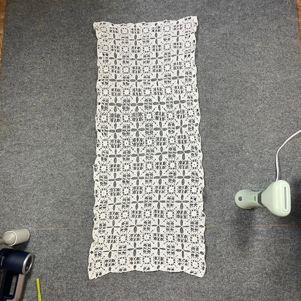 Handmade Vintage Table Runner 40x17 White Crochet Floral Lace Medallion Doily